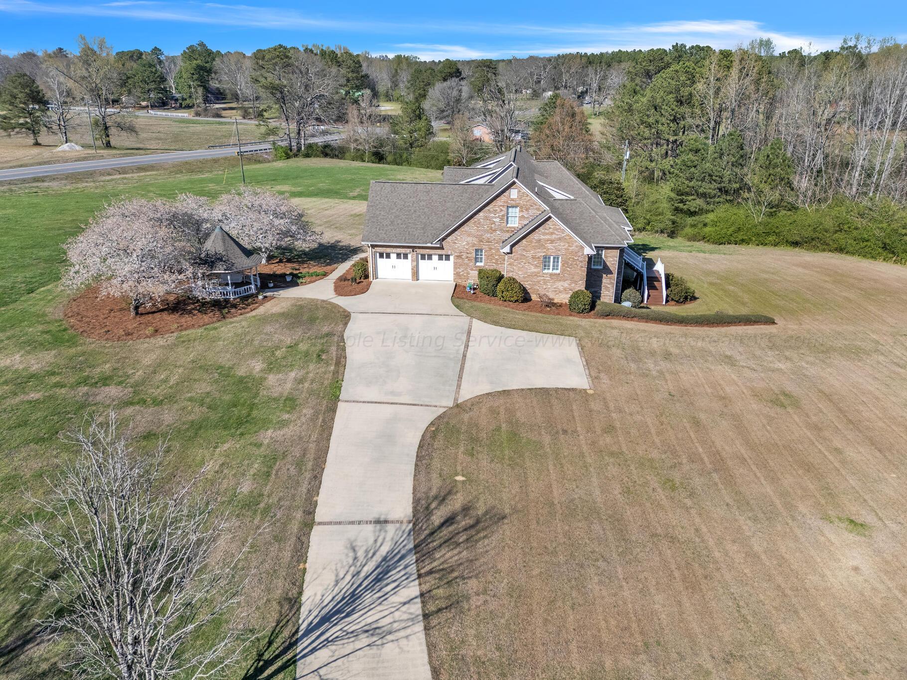 31352 HWY 69 N