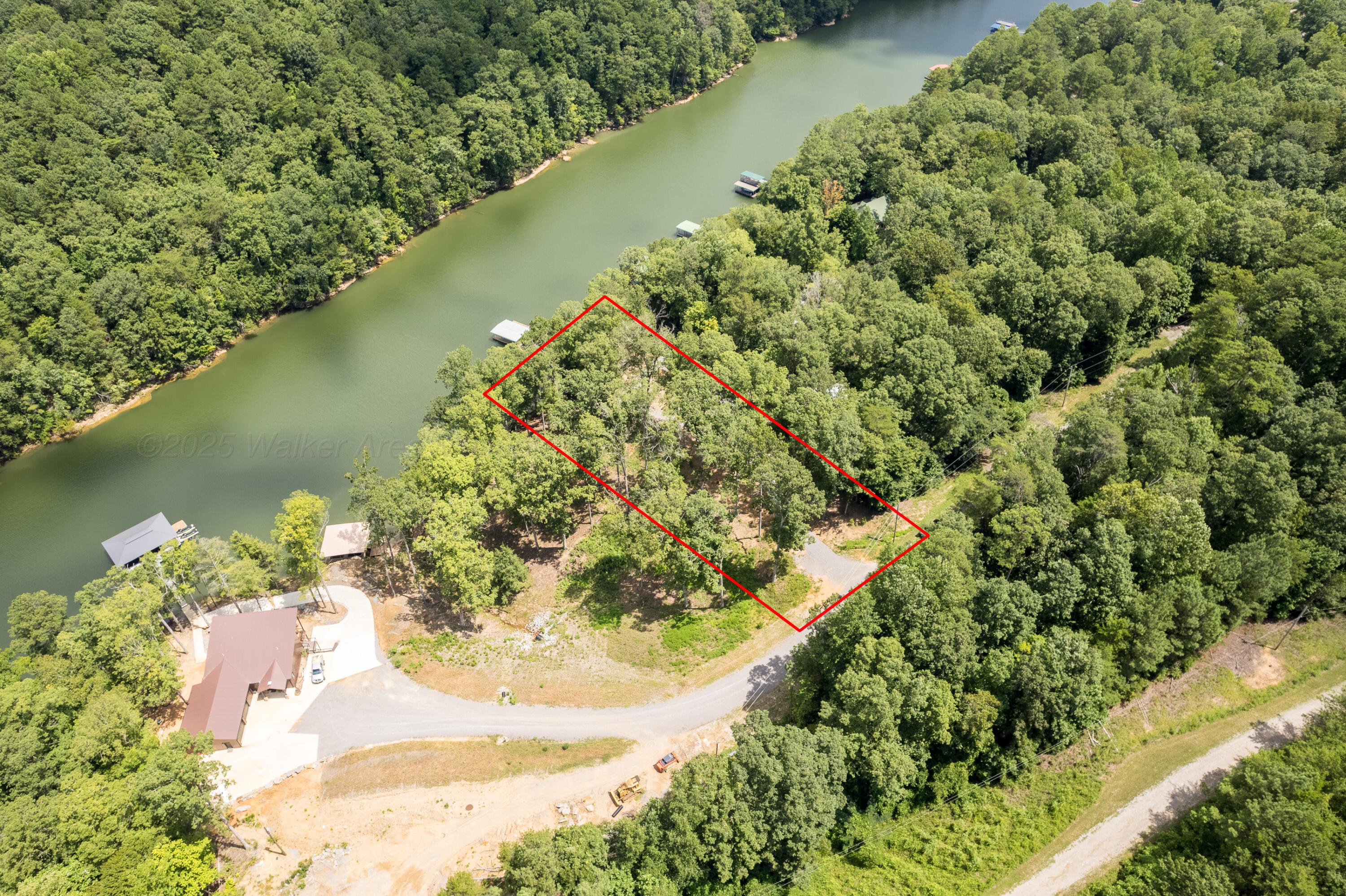 372 COUNTY RD 4104