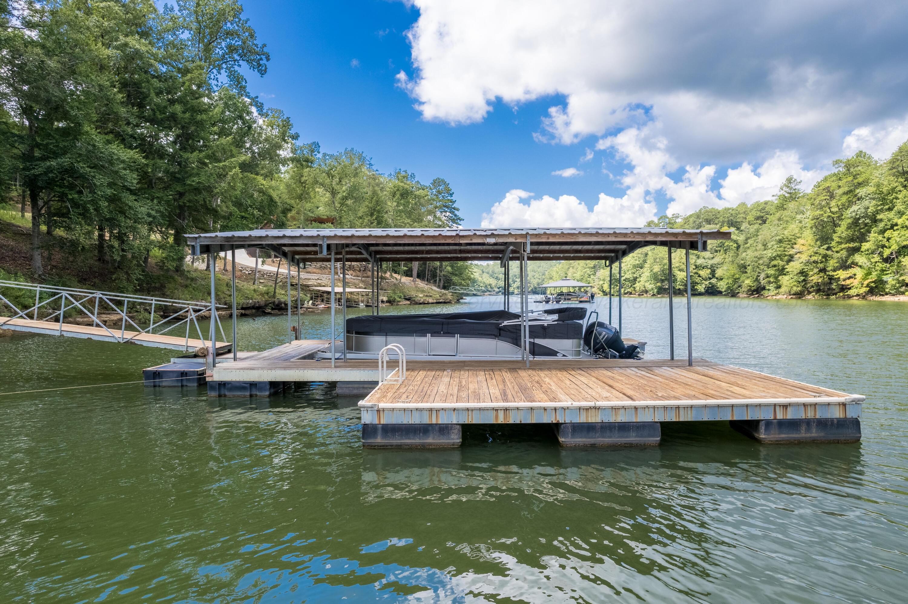372 COUNTY RD 4104