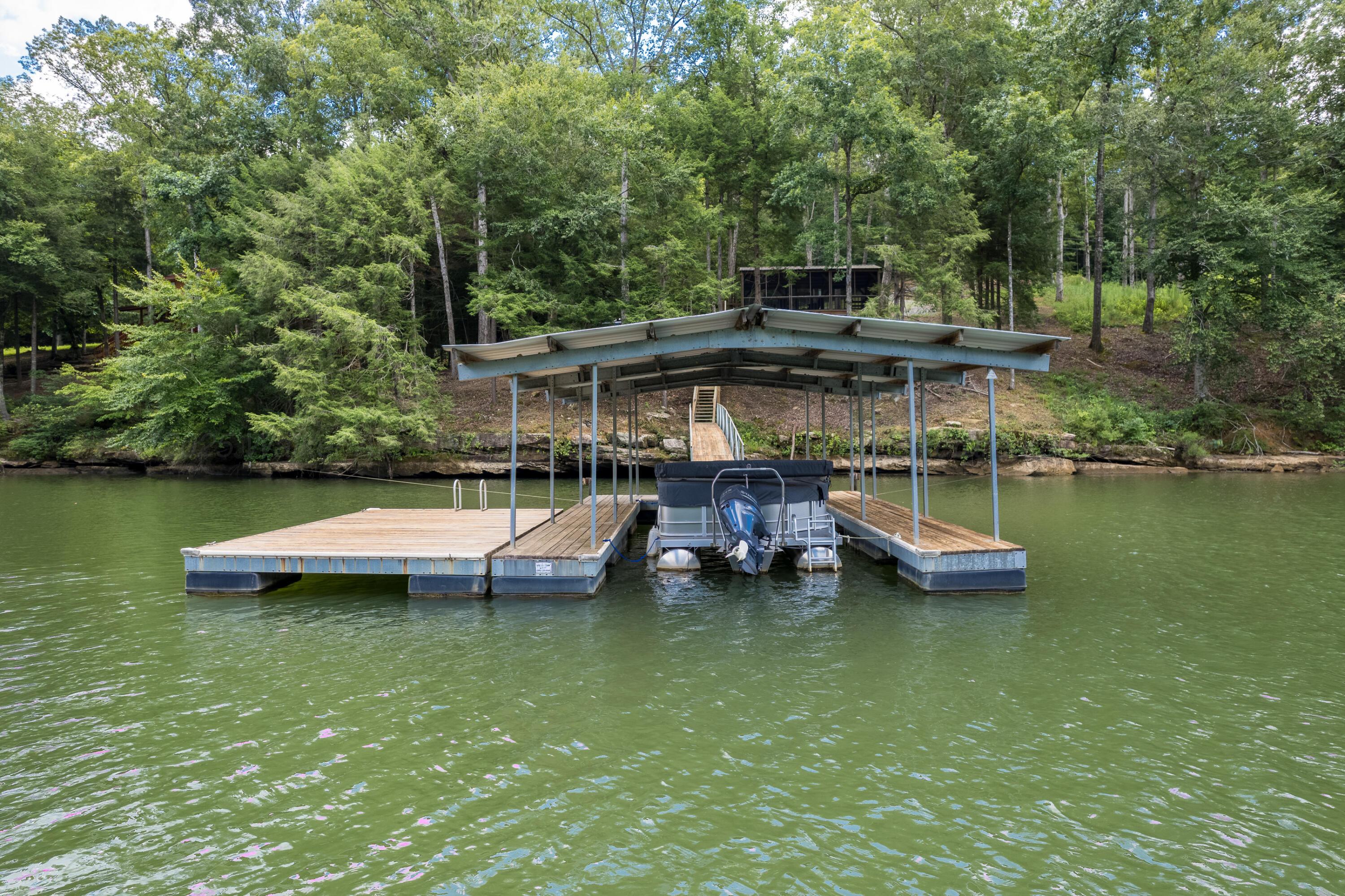 372 COUNTY RD 4104