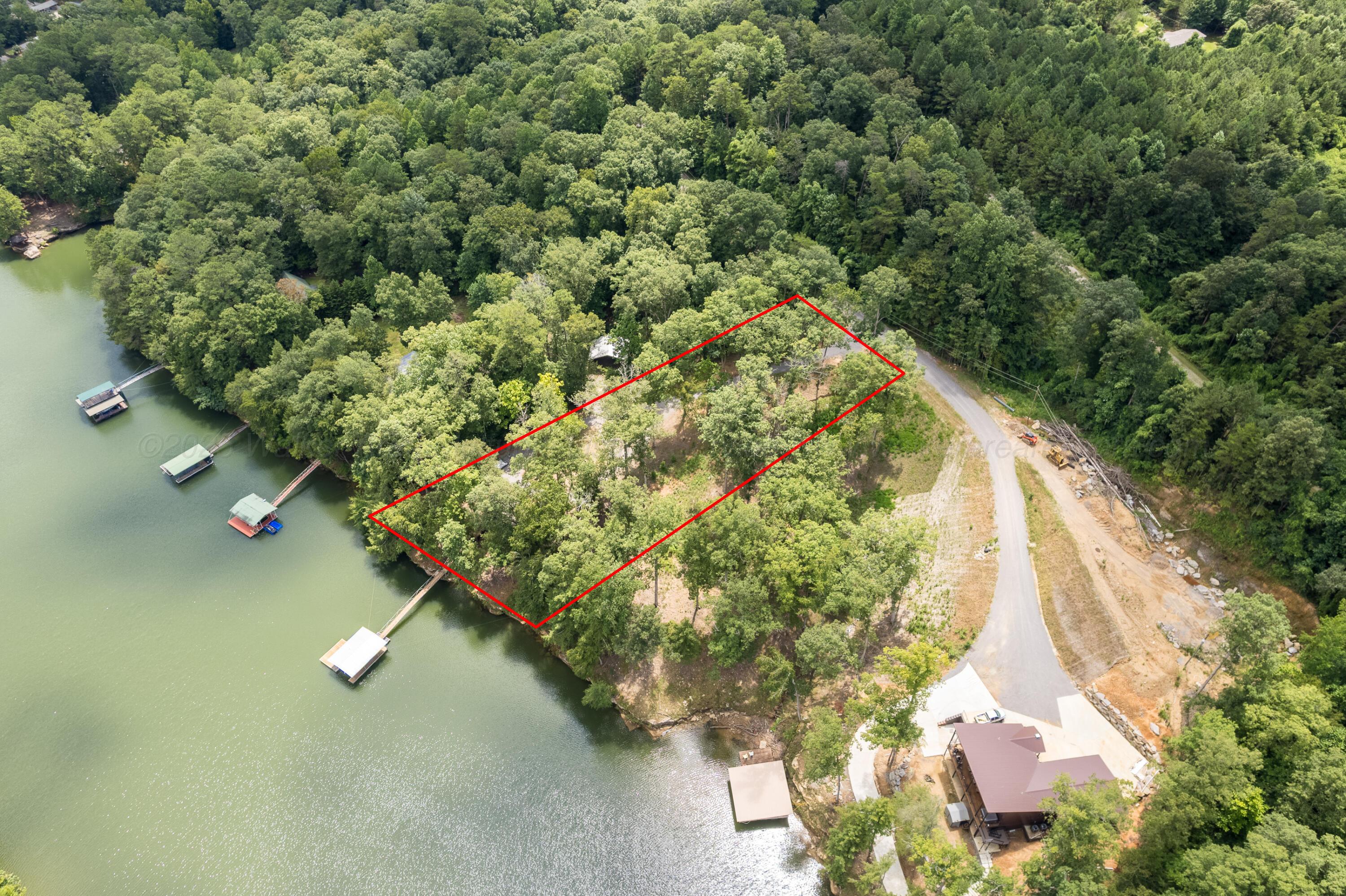 372 COUNTY RD 4104