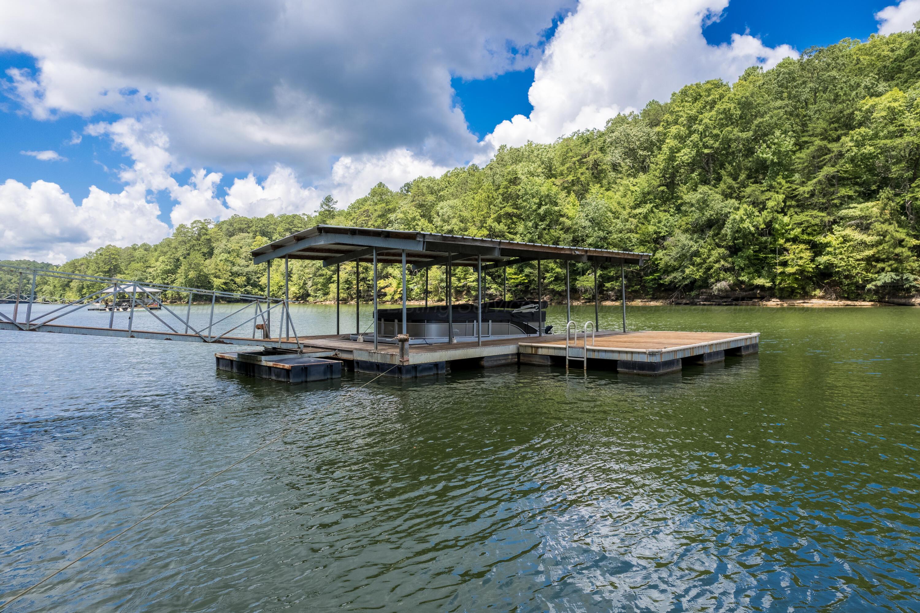 372 COUNTY RD 4104
