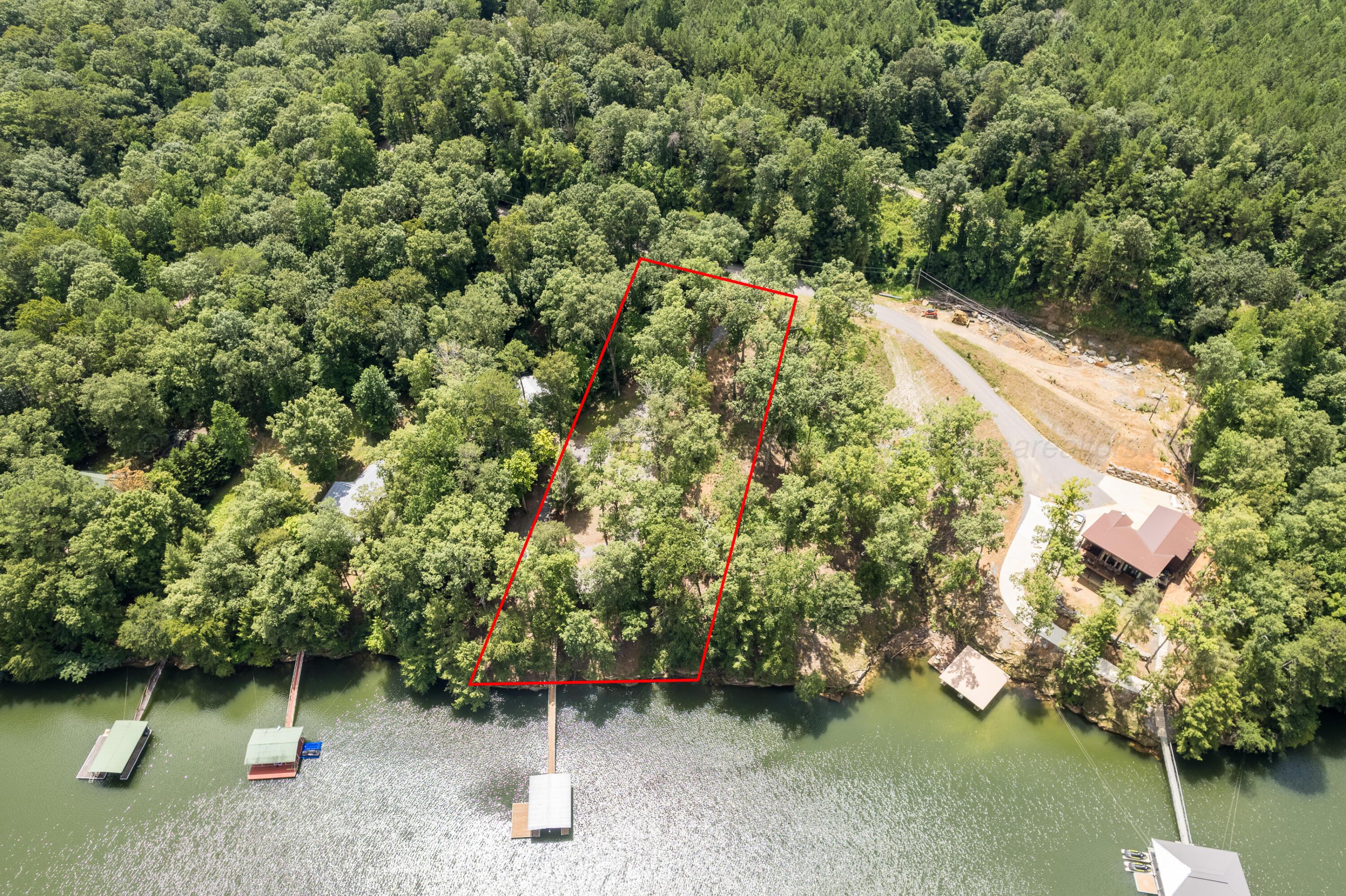 372 COUNTY RD 4104