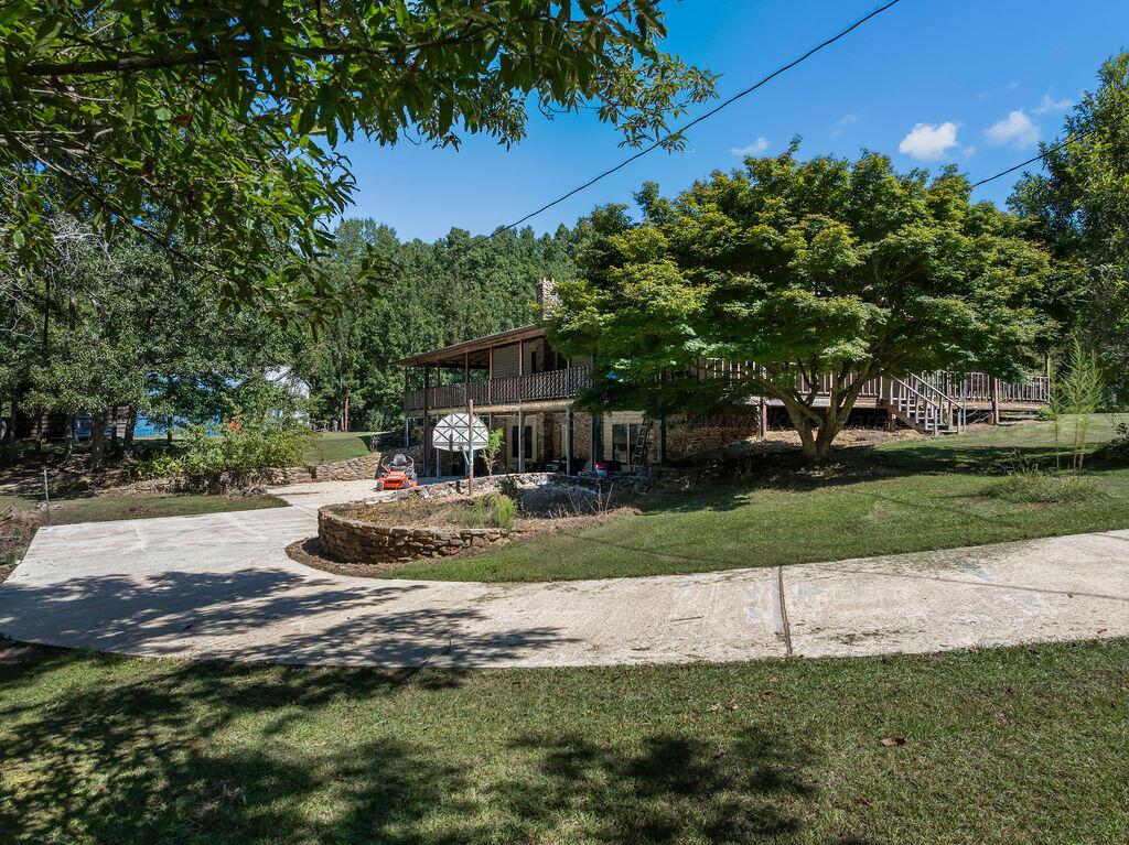 200 BEECH Ln
