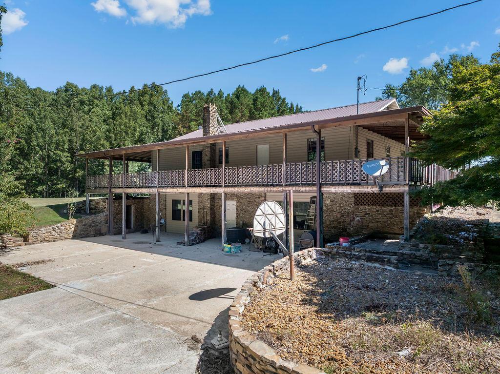 200 BEECH Ln