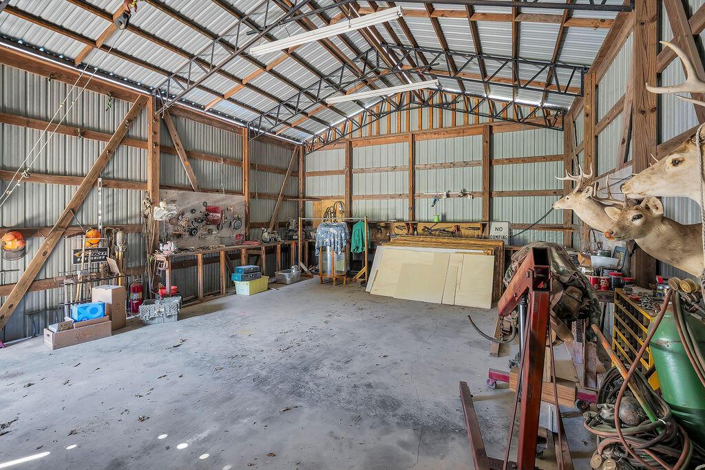 200 BEECH Ln