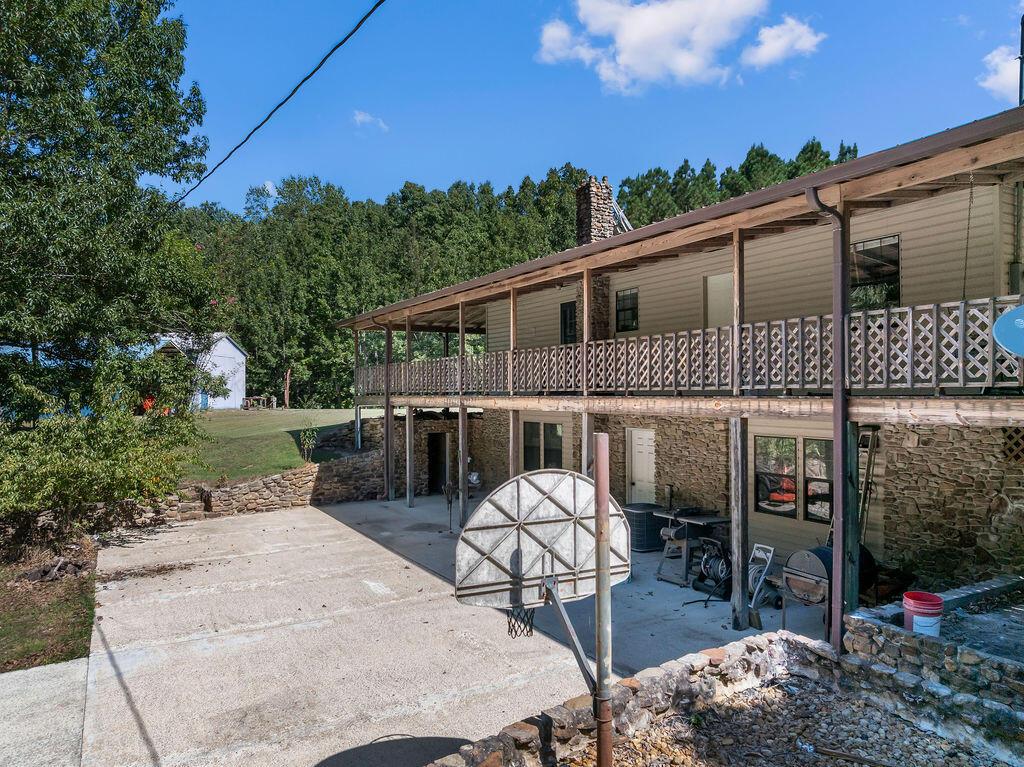 200 BEECH Ln