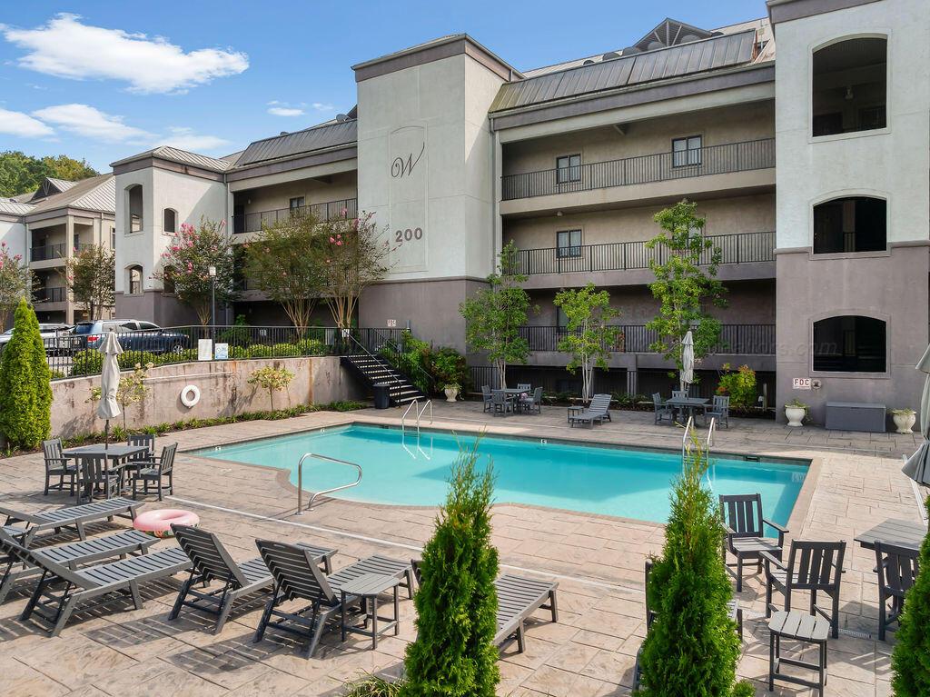 204 COUNTY ROAD 96 UNIT 404