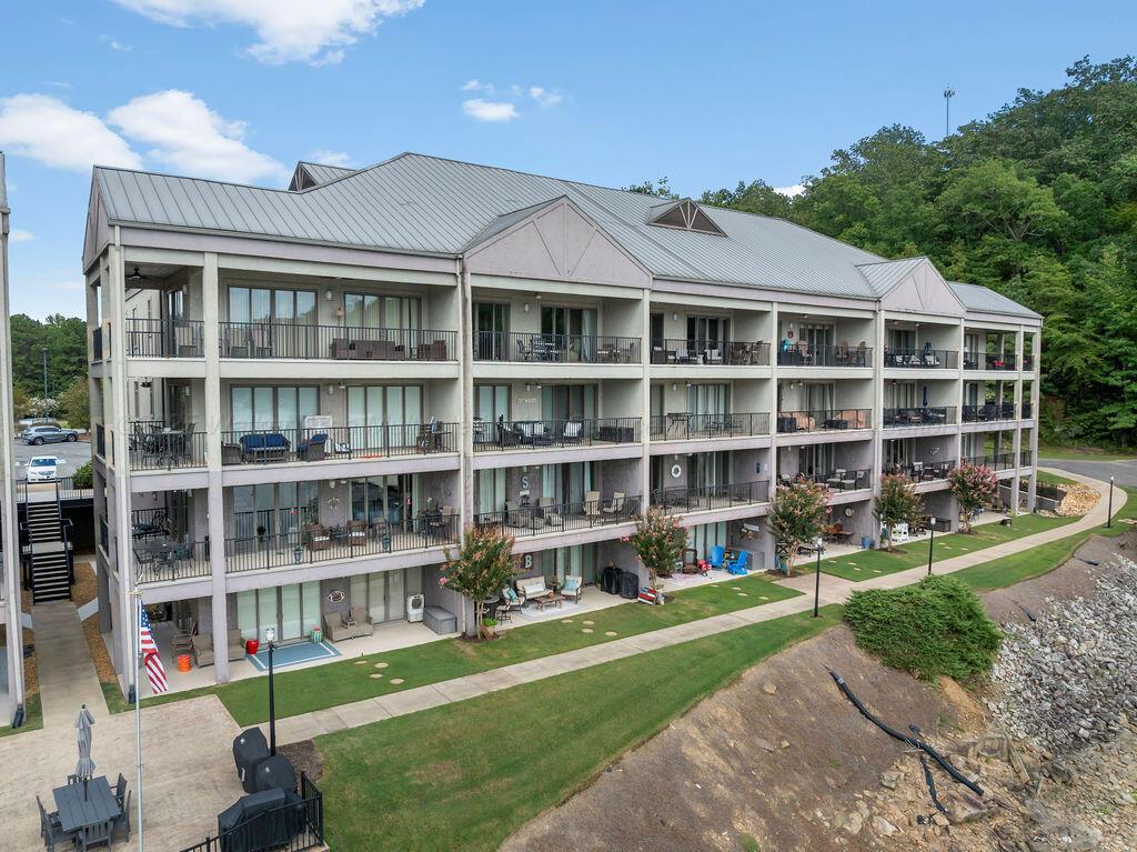 204 COUNTY ROAD 96 UNIT 404