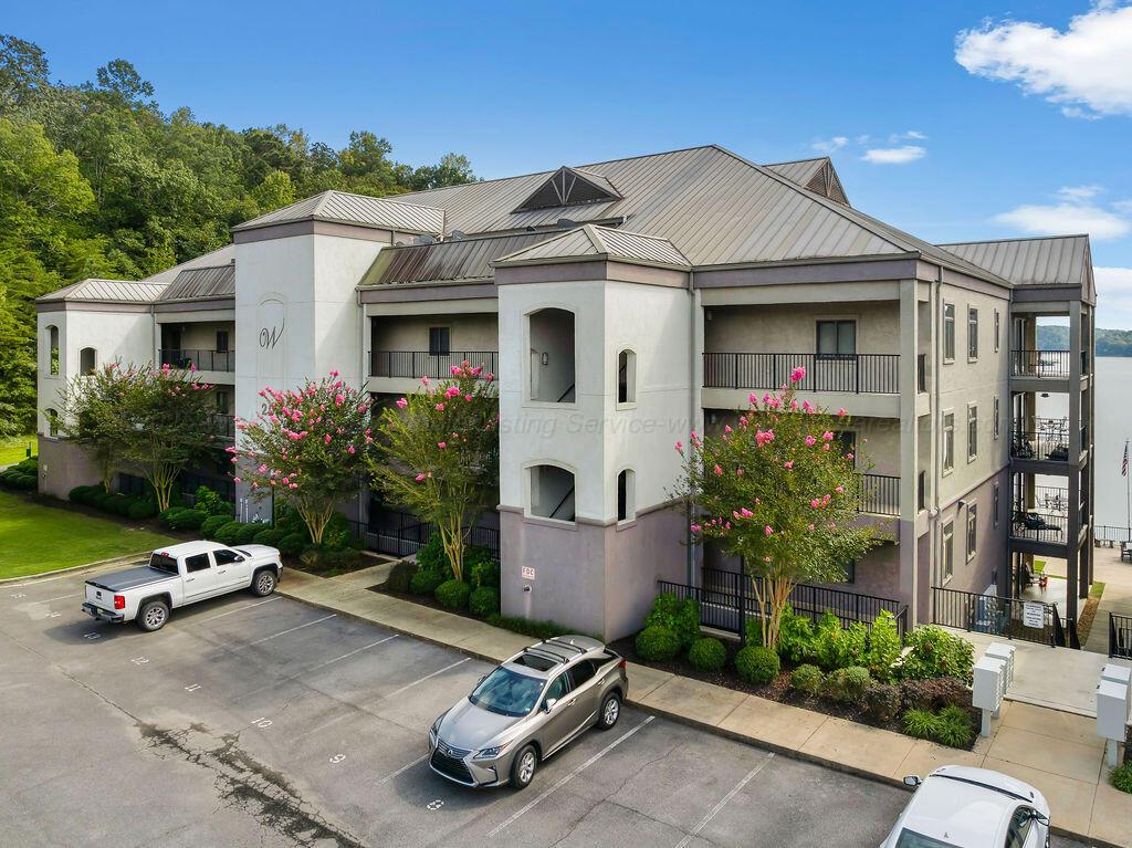 204 COUNTY ROAD 96 UNIT 404