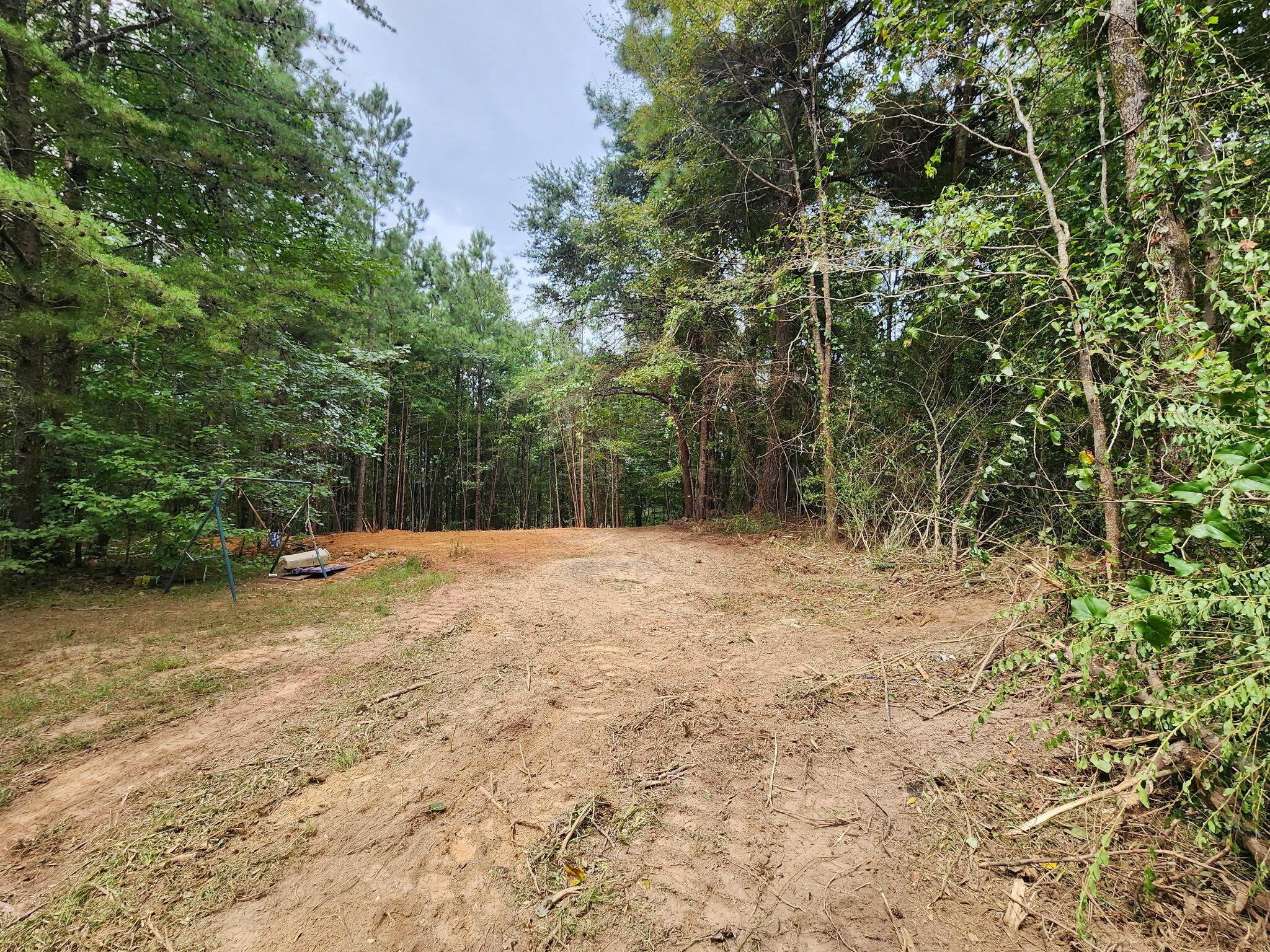 000 MANUEL HILL Rd