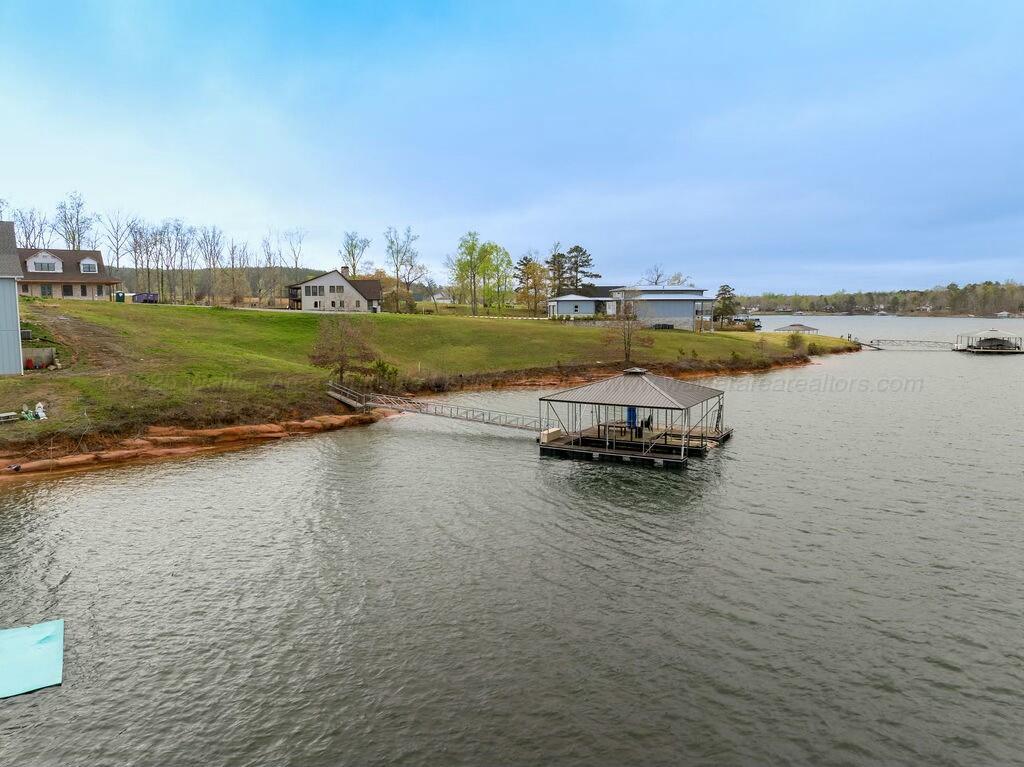 LOT 10 NOAHS RD