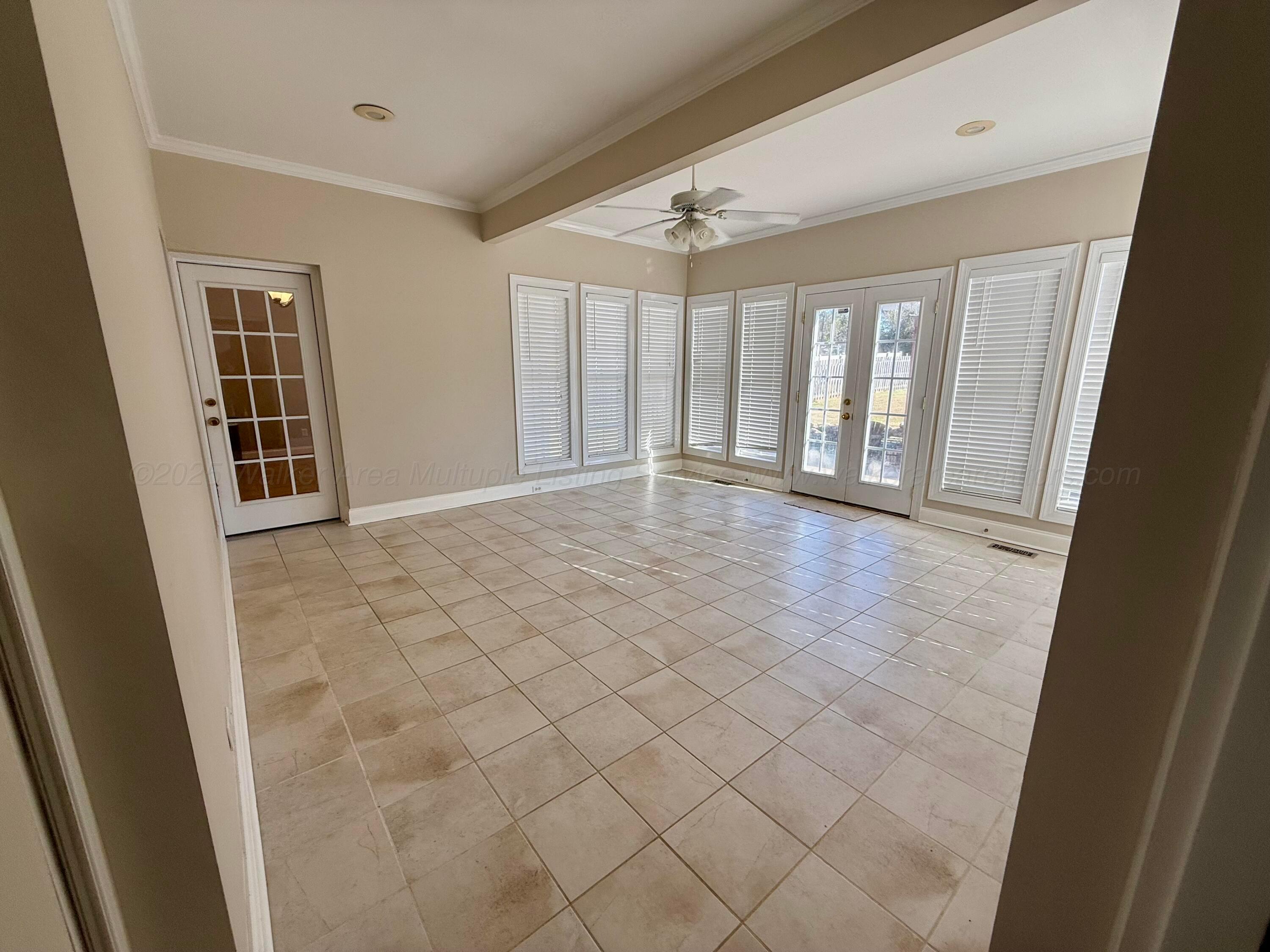 2685 ROLLING MEADOWS Dr