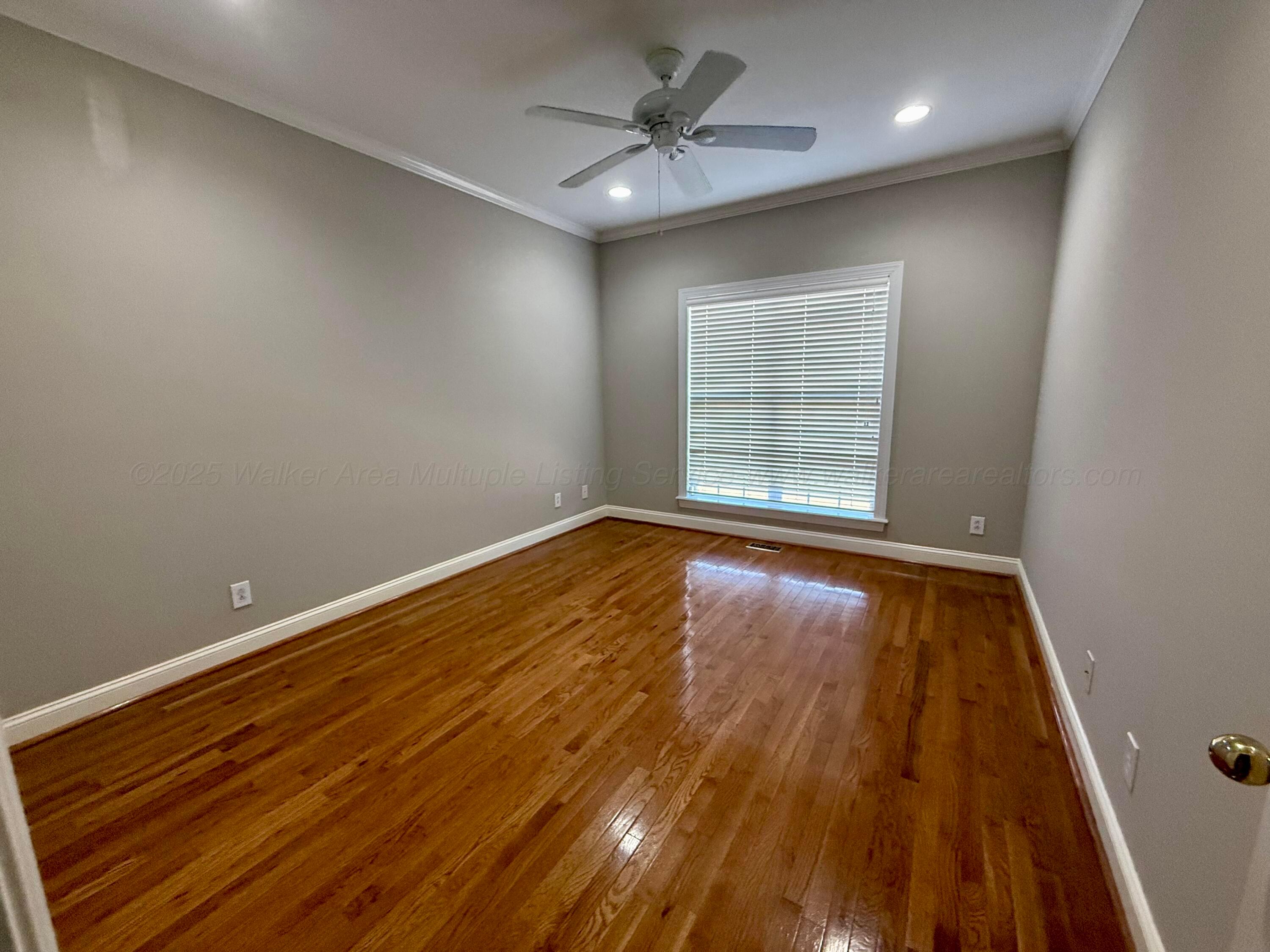 2685 ROLLING MEADOWS Dr
