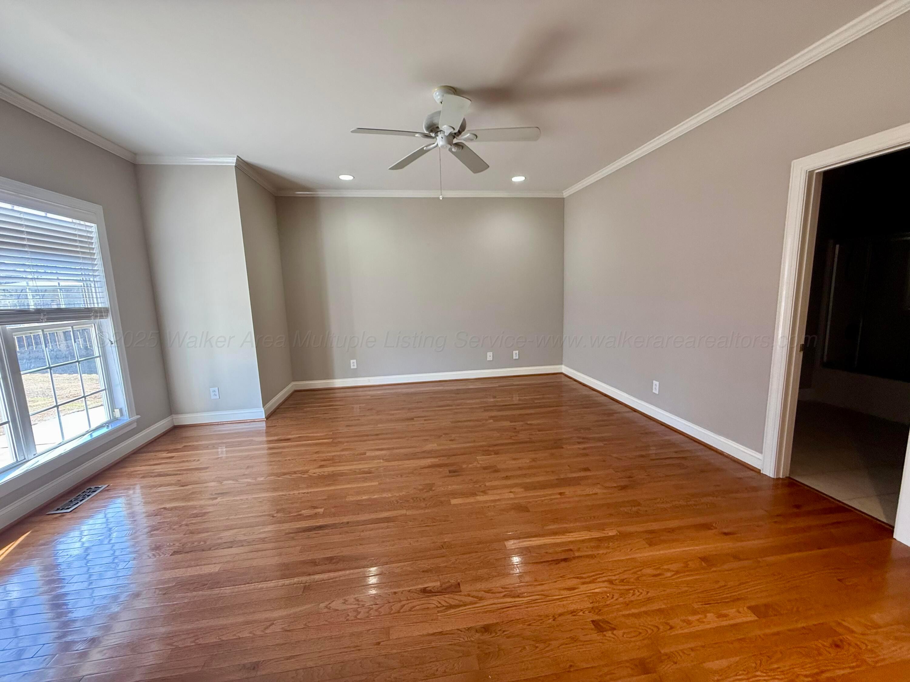 2685 ROLLING MEADOWS Dr