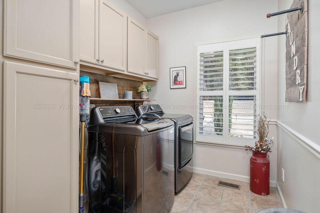 316 BOARDWALK Way