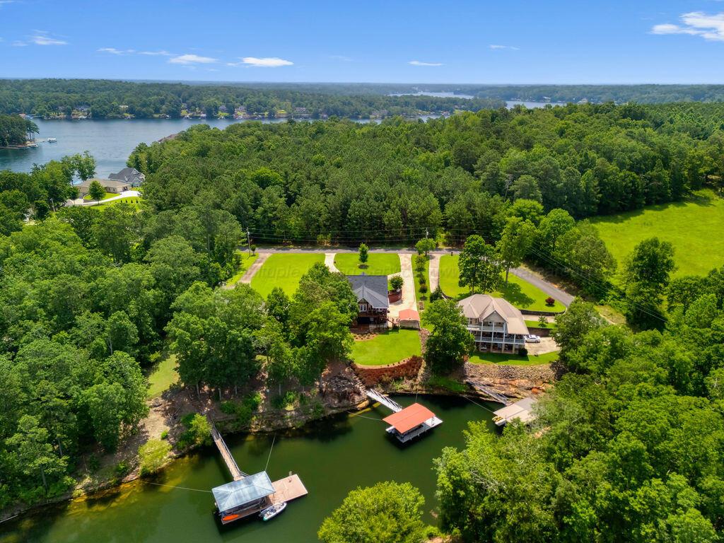 316 BOARDWALK Way