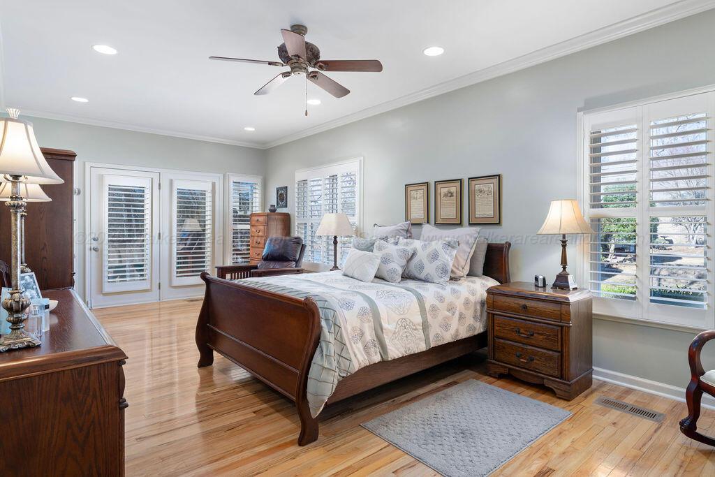 316 BOARDWALK Way