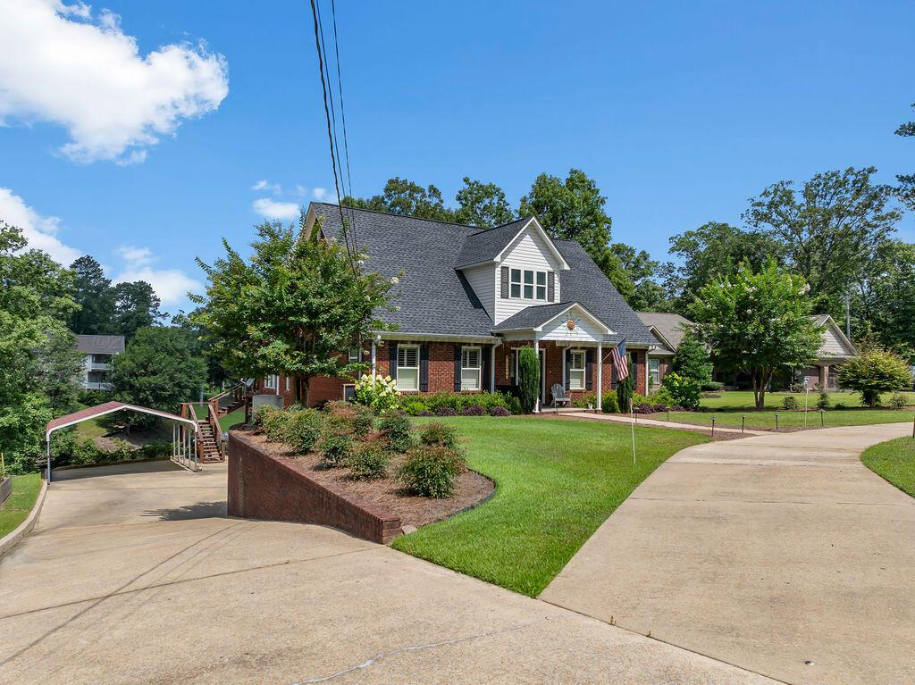 316 BOARDWALK Way
