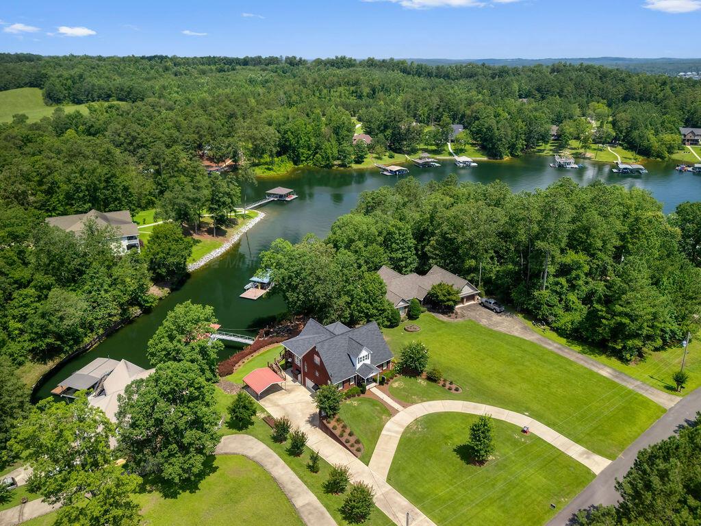 316 BOARDWALK Way