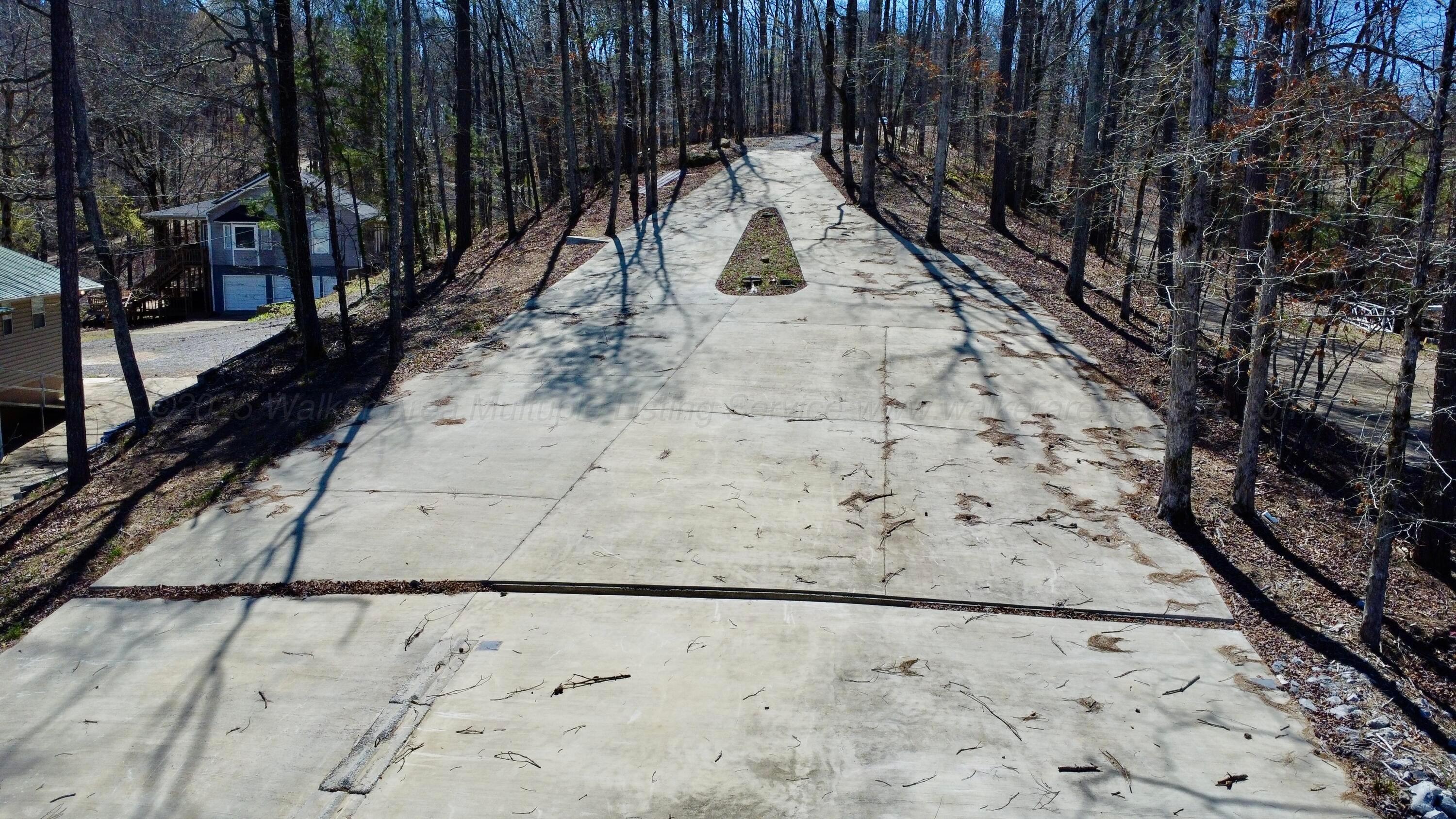 116 LAKE RIDGE Ln
