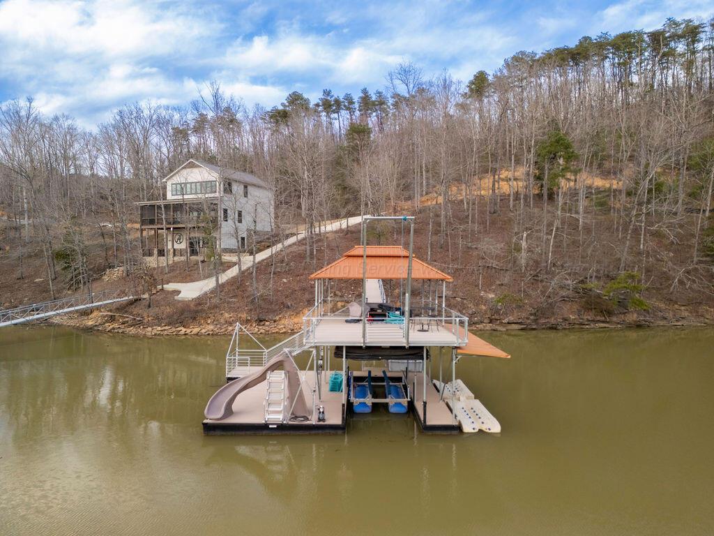 LOT 44 LEGENDARY PARKWAY