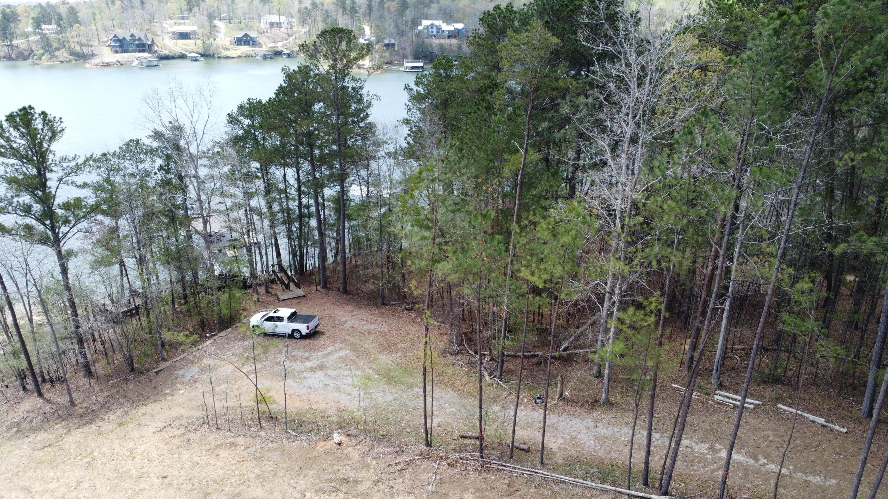 LOT 7 CO RD 3951
