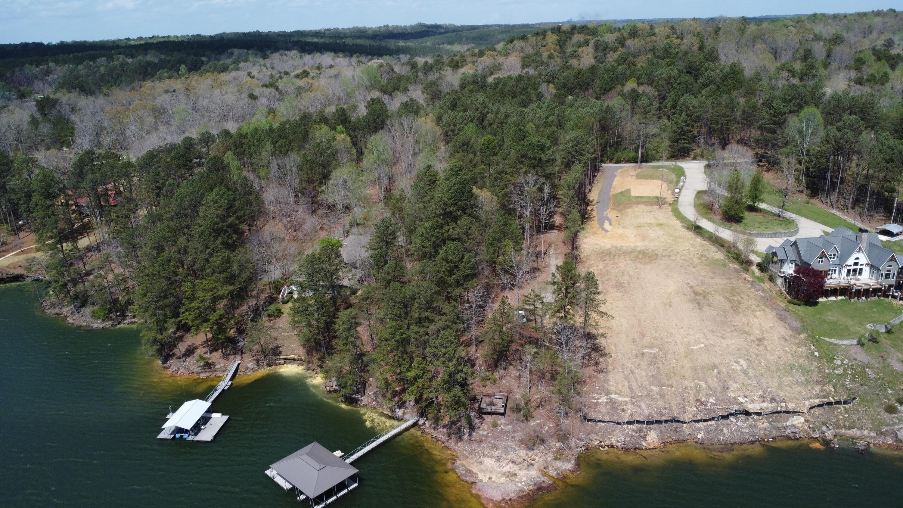 LOT 7 CO RD 3951