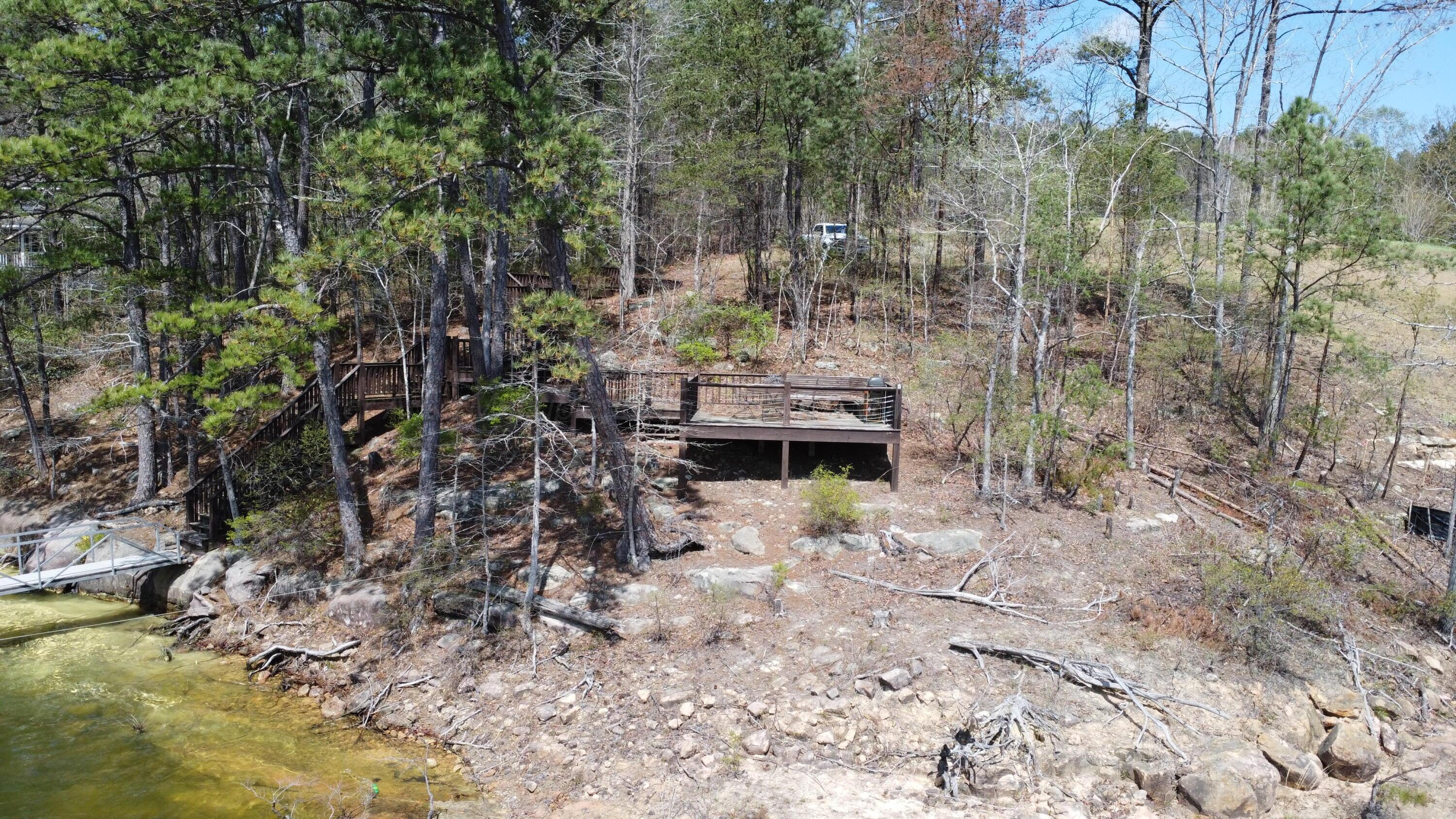 LOT 7 CO RD 3951