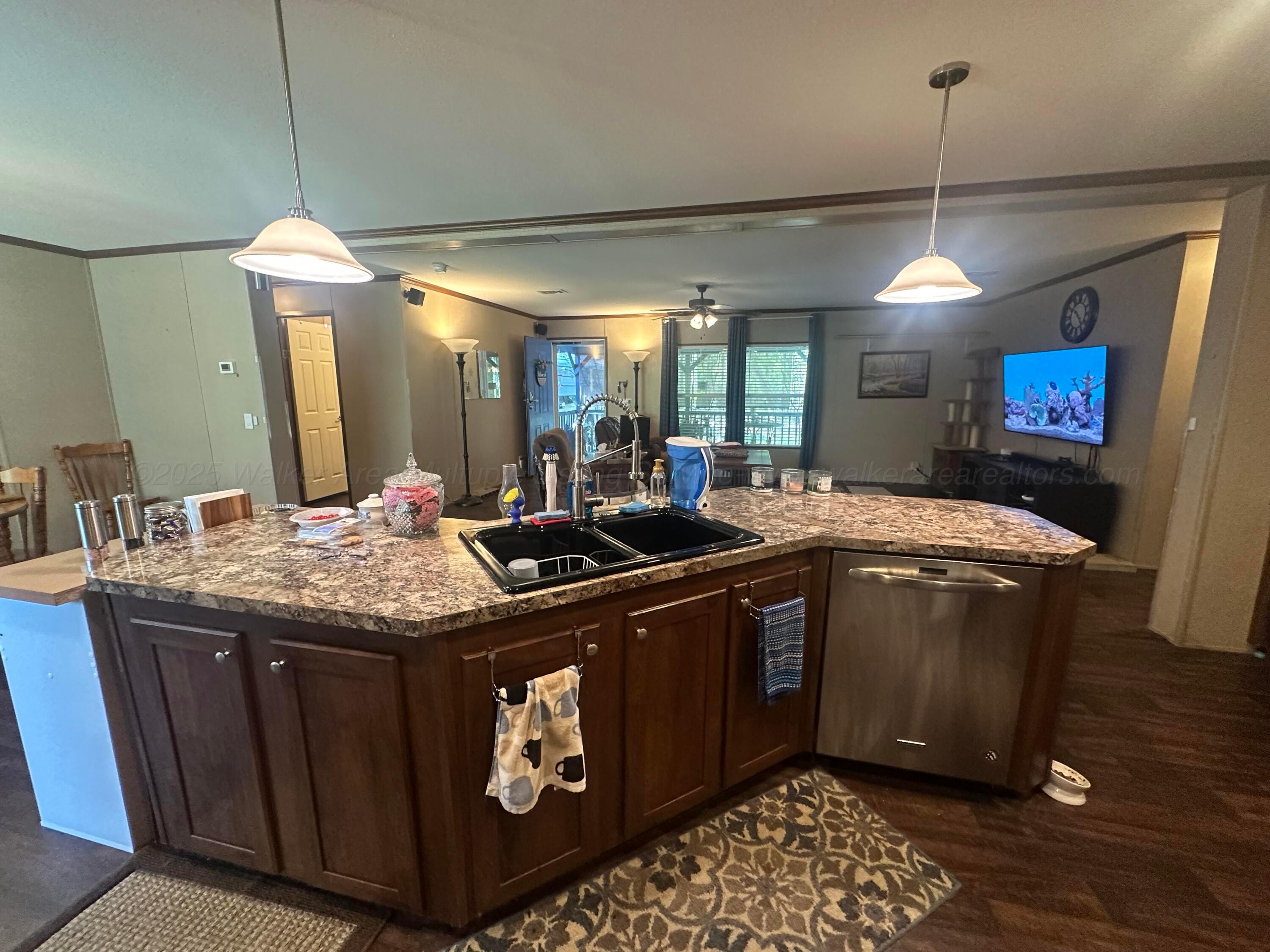 255 GILMORE Rd