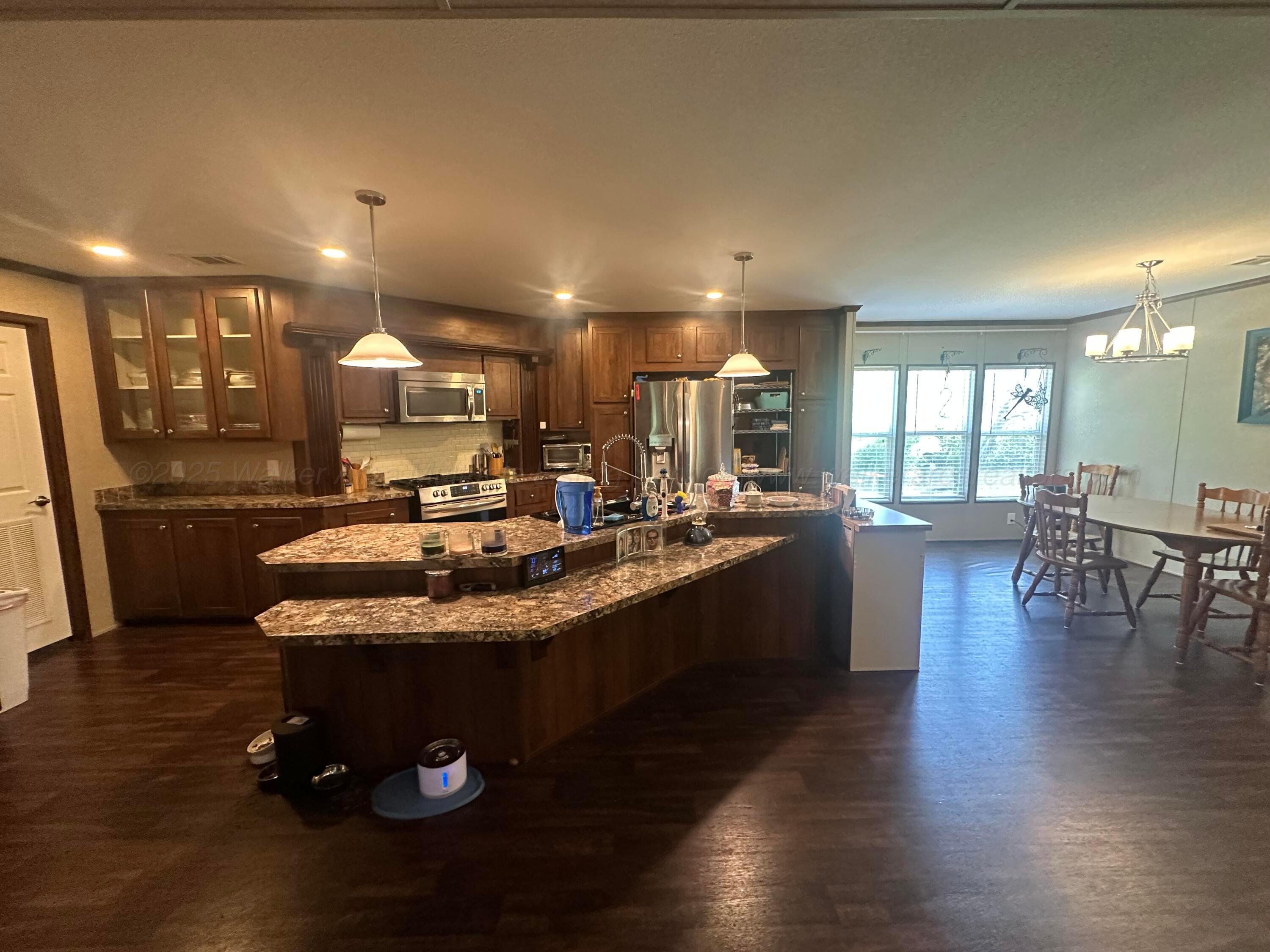 255 GILMORE Rd