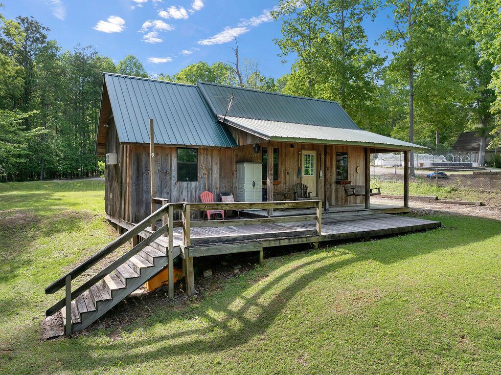295 COUNTY RD 244