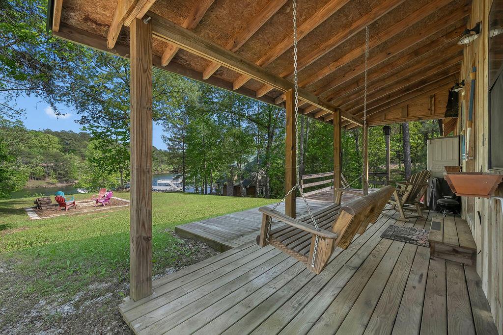 295 COUNTY RD 244