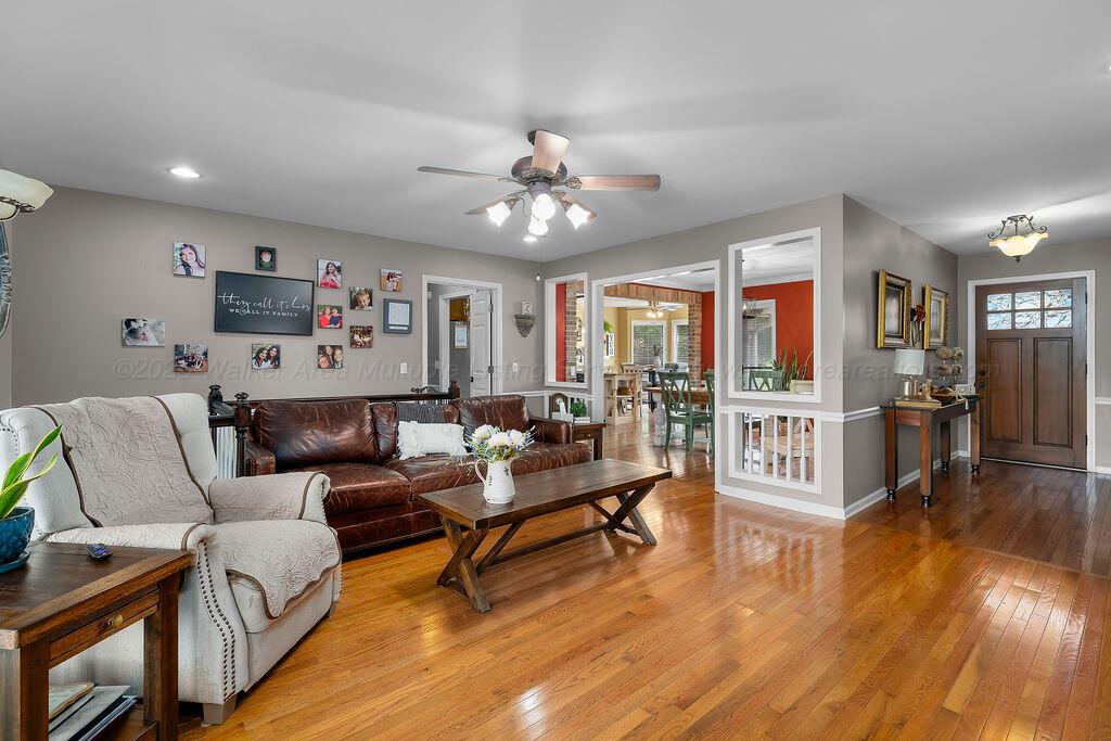 102 OTWELL Ln