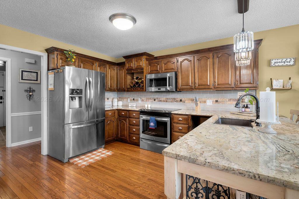 102 OTWELL Ln