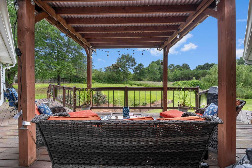 102 OTWELL Ln