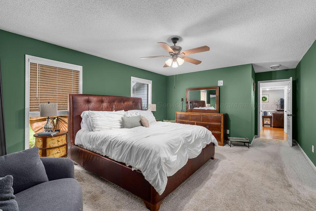 102 OTWELL Ln