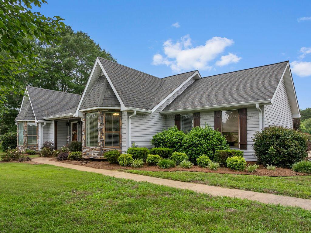 102 OTWELL Ln