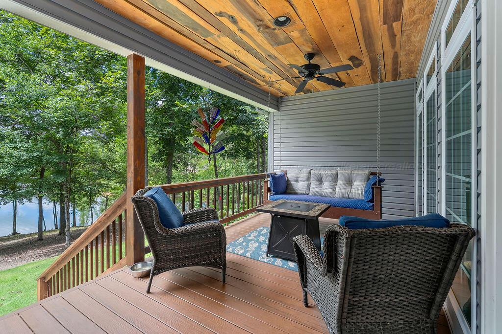 969 RACCOON CREEK Rd