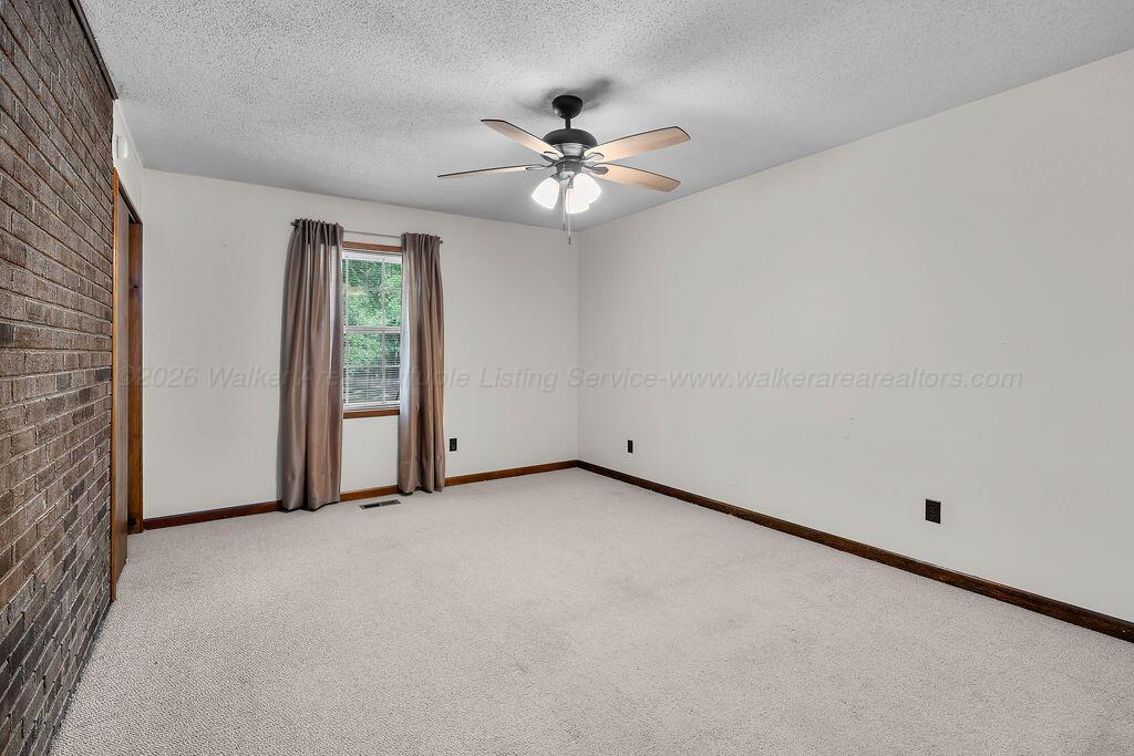 2062 YELLOW JACKET Rd