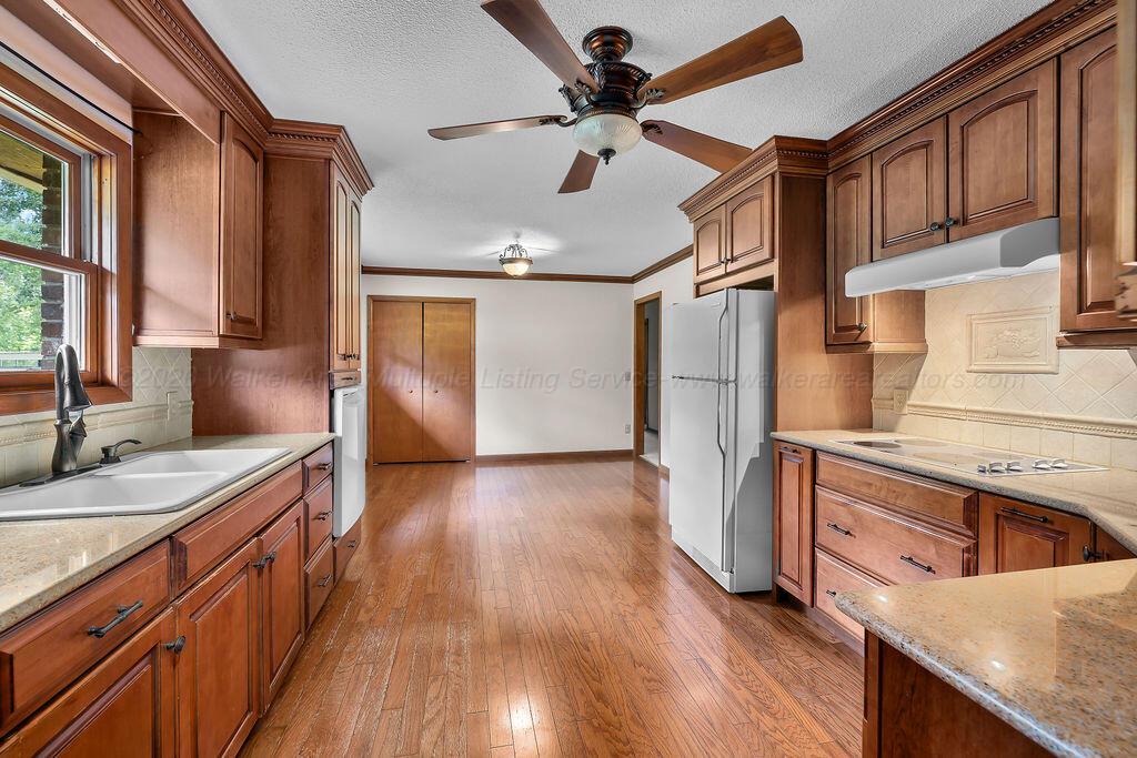 2062 YELLOW JACKET Rd
