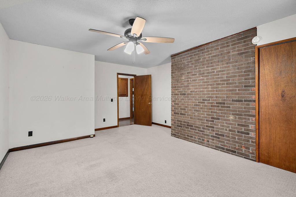 2062 YELLOW JACKET Rd