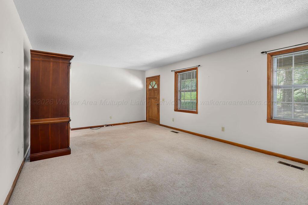 2062 YELLOW JACKET Rd