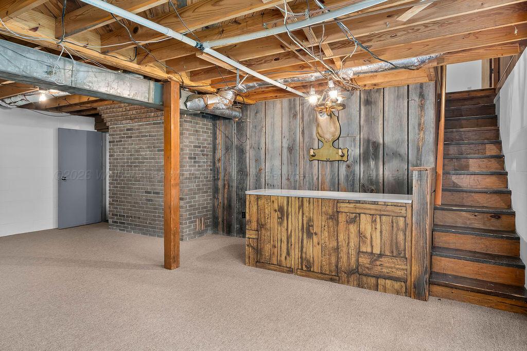 2062 YELLOW JACKET Rd