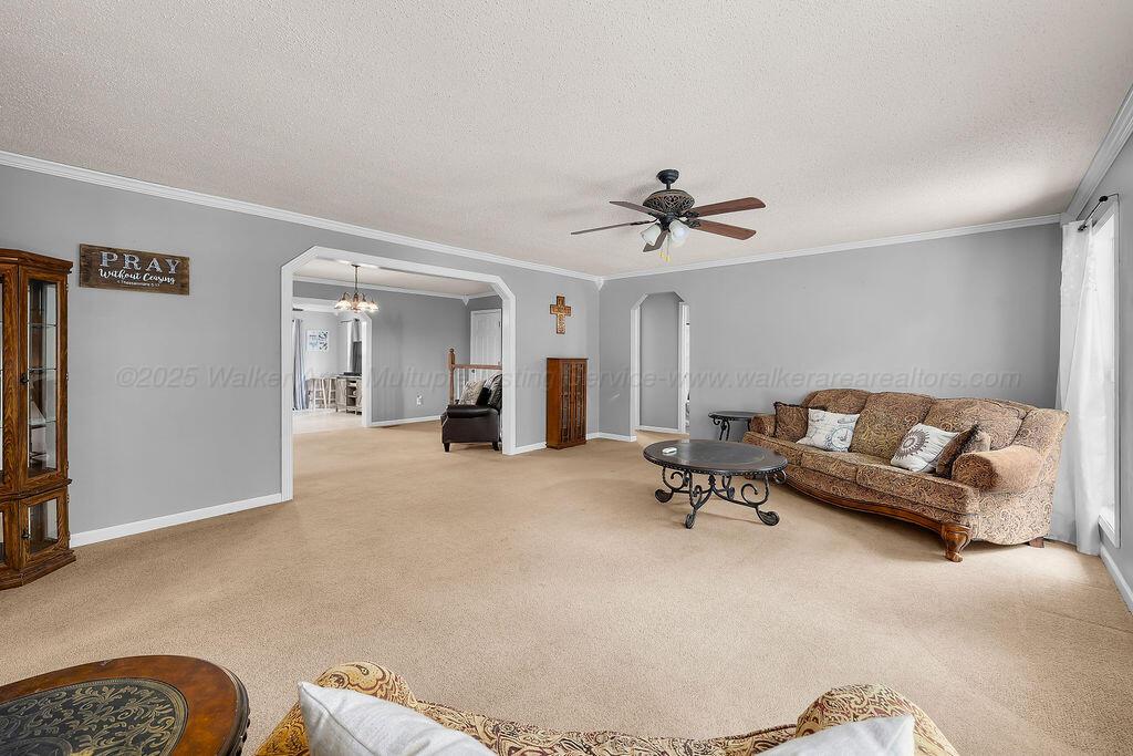 3762 COUNTRY CLB Rd