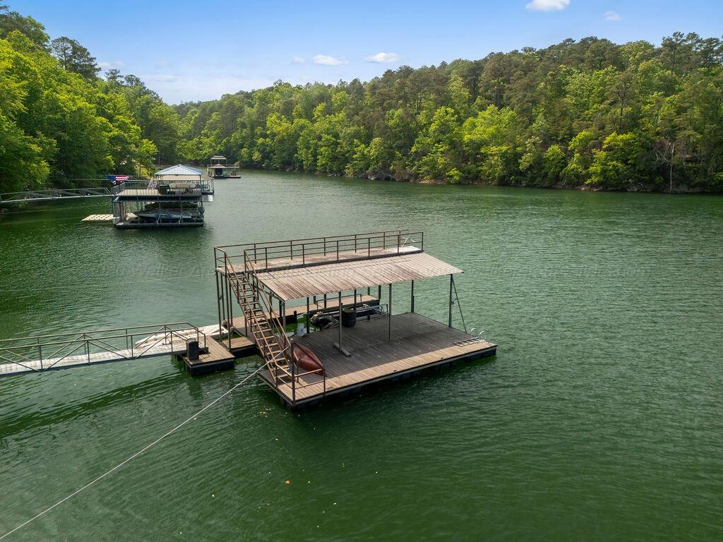 767 BENDABOUT Ln
