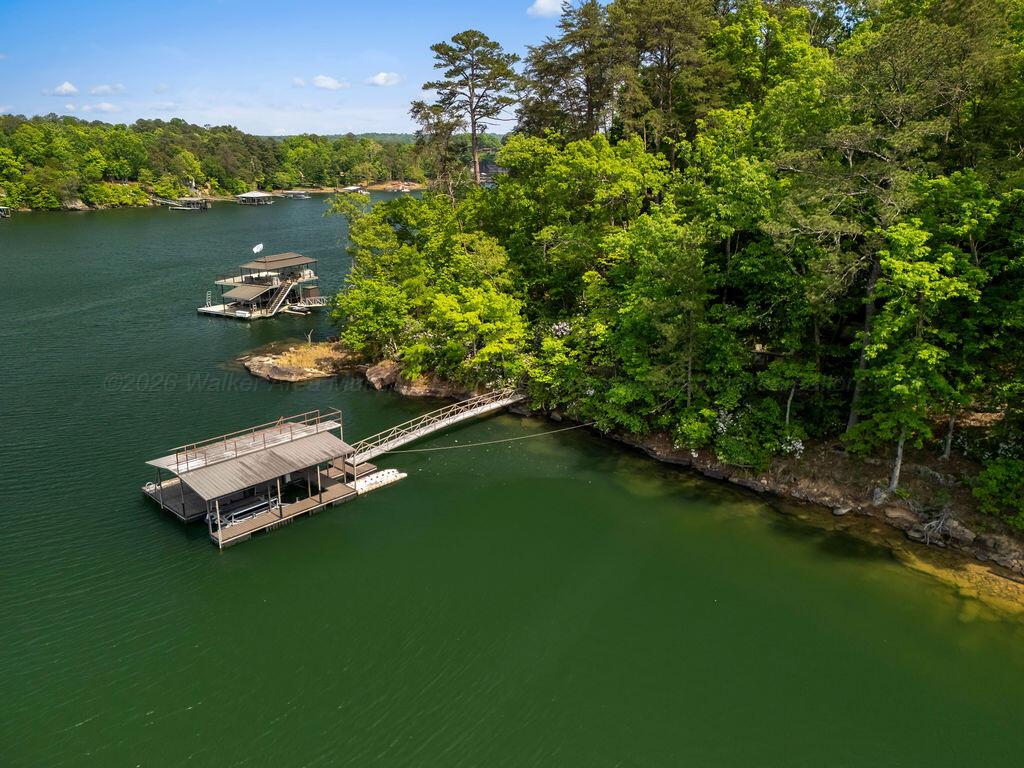 767 BENDABOUT Ln