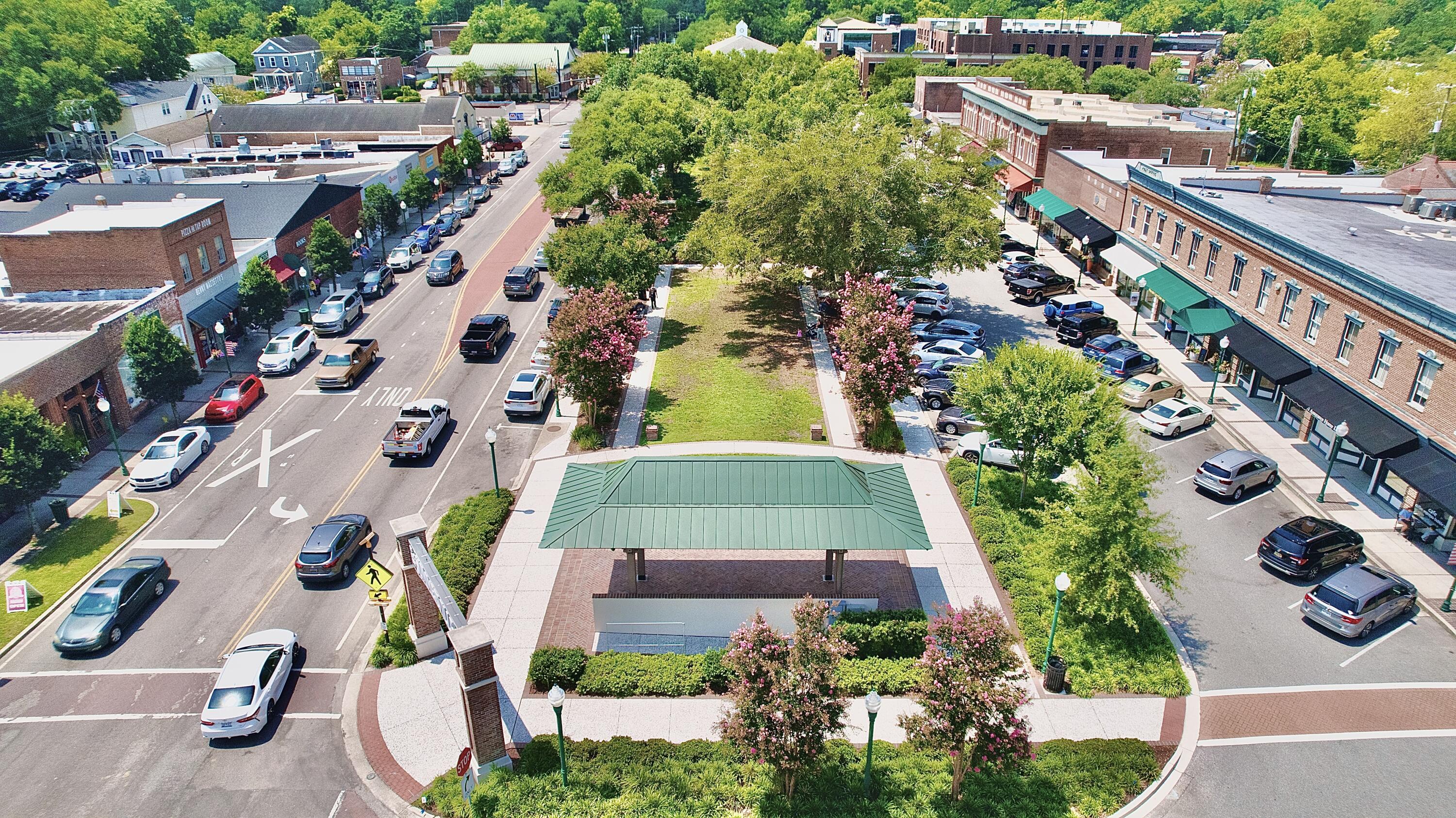 1130 Plantation Overlook Drive