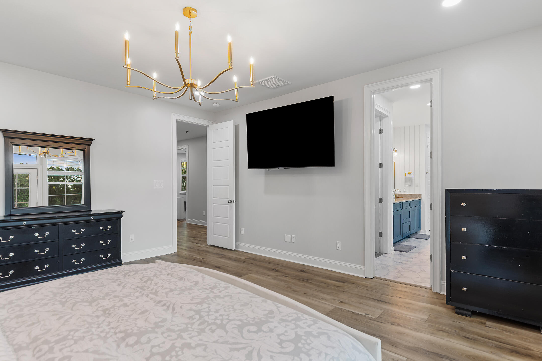 1130 Plantation Overlook Drive