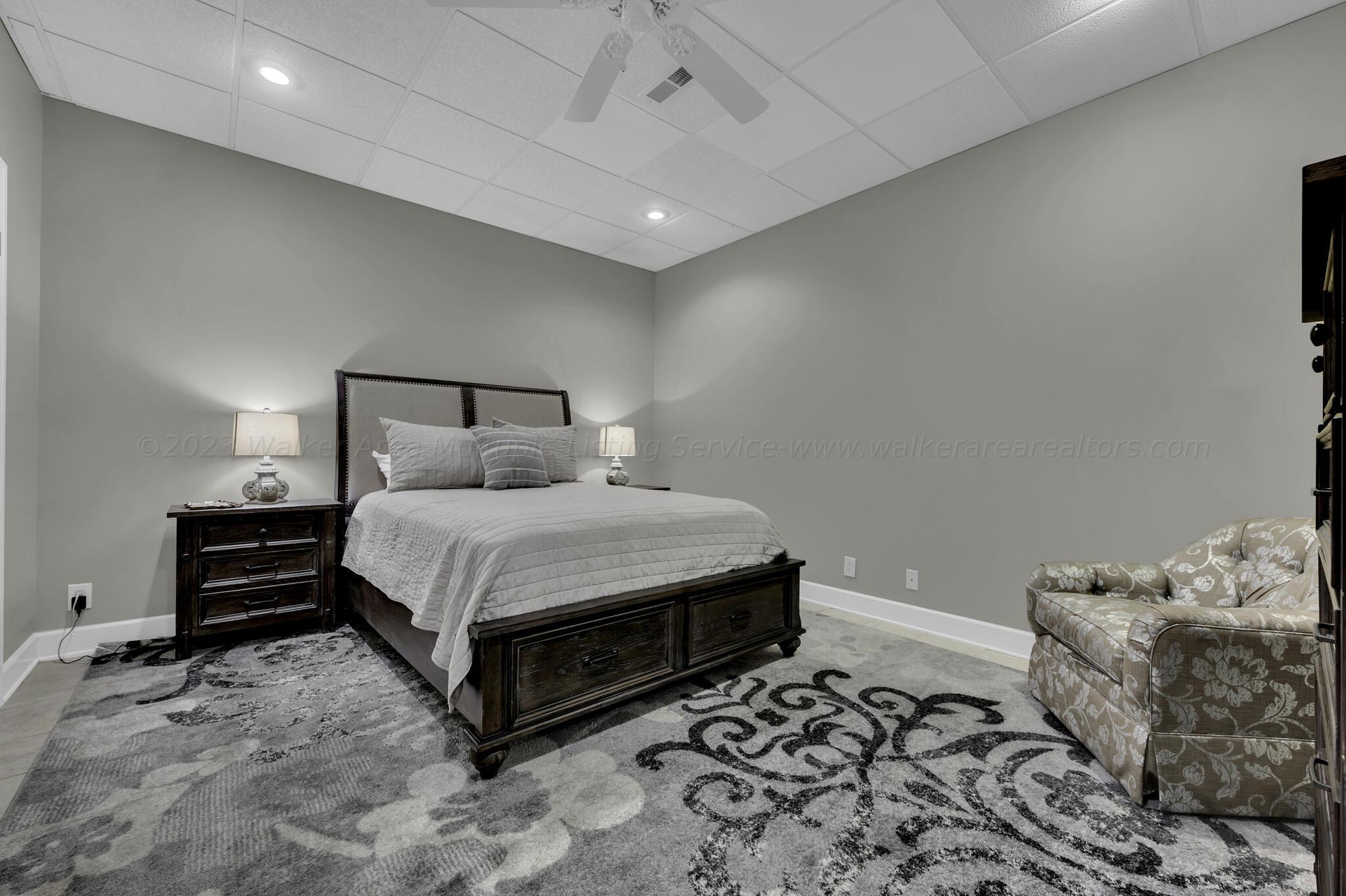 271 COUNTY ROAD 3921